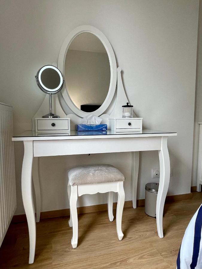 Bella Cruz 66 M2 Prestations Premium, Wifi, Balcon, Parking Avec Borne De Recharge Electrique, Plage Prieure, Commerces Dinard Eksteriør bilde